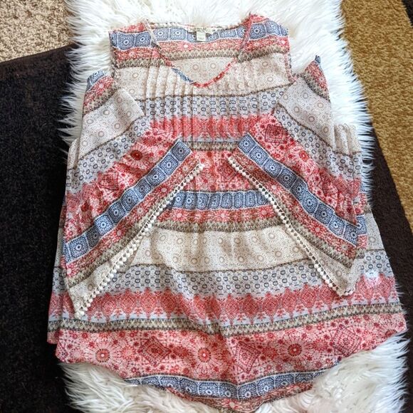 5/$25! One World Boho Sheer Open Shoulder Top - Picture 3 of 10